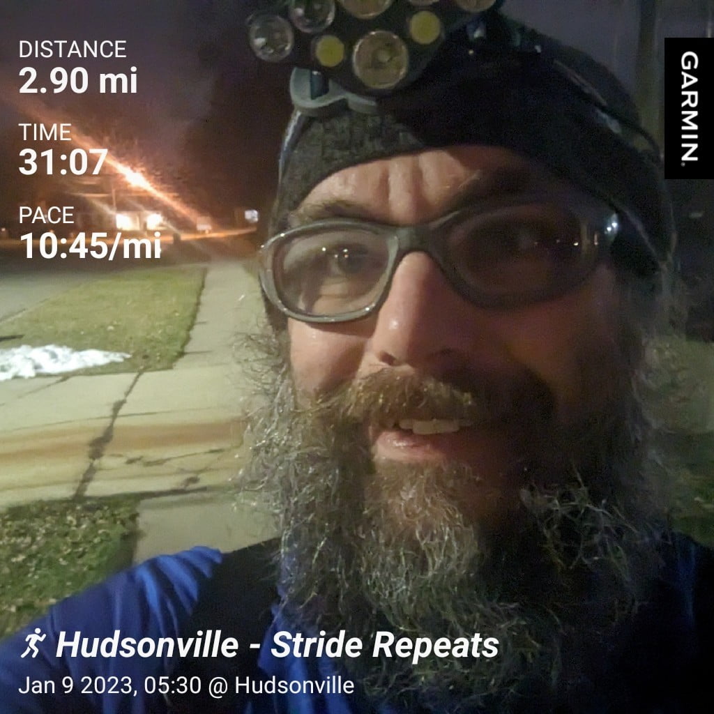Distance: 2.90 miles, Time: 31:07, Pace: 10:45 min/mile | Hudsonville - Stride Repeats / Another early morning neighborhood selfie